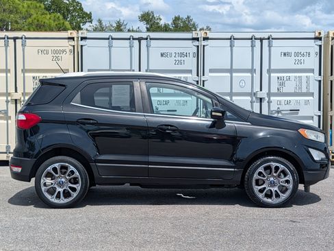 Used 2019 Ford EcoSport Titanium FWD image 3
