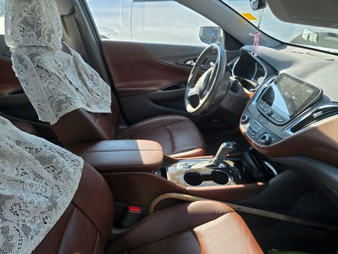 Used 2016 Chevrolet Malibu Premier w/ Driver Confidence Package II image 3