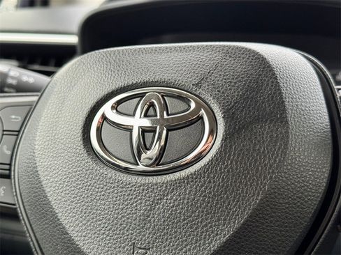 Certified 2024 Toyota Corolla LE image 30