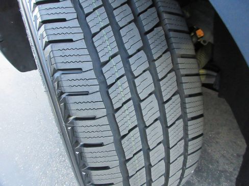 Used 2019 Ford Edge Titanium w/ Cold Weather Package image 51