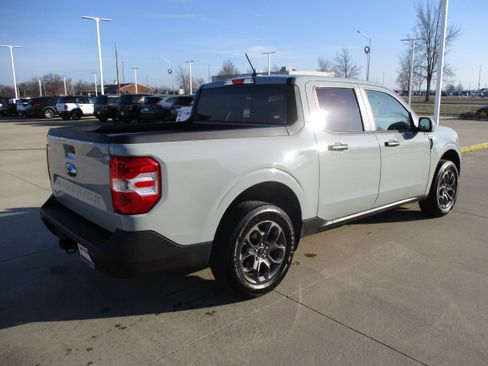 Used 2022 Ford Maverick XLT w/ XLT Luxury Package image 9