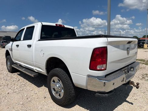 Used 2018 RAM 2500 Tradesman w/ Chrome Appearance Group AWD/4WD image 5