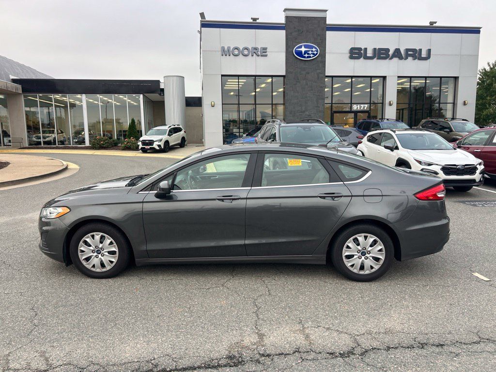 Used 2019 Ford Fusion S FWD image 6