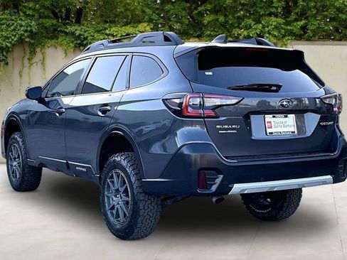 Used 2022 Subaru Outback Limited AWD/4WD image 4