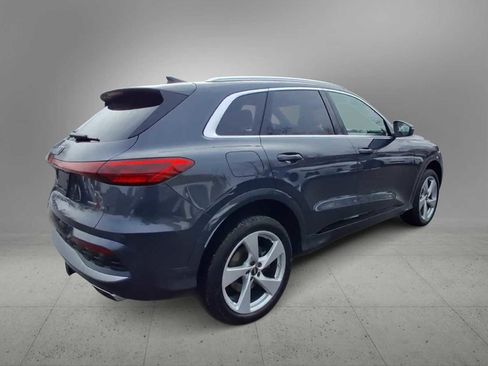 Certified 2025 Audi Q5 Premium Plus w/ Premium Plus image 8