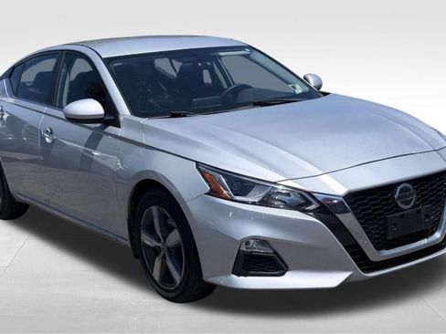 Used 2019 Nissan Altima 2.5 S AWD/4WD image 2