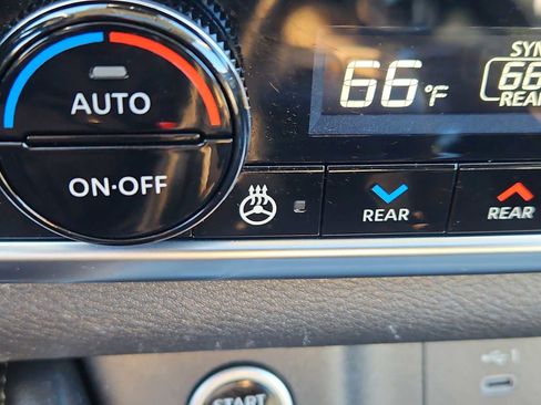 Used 2021 Nissan Rogue Platinum image 23