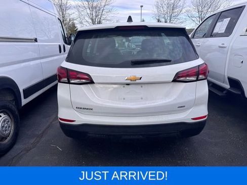 Used 2023 Chevrolet Equinox LS AWD/4WD image 7