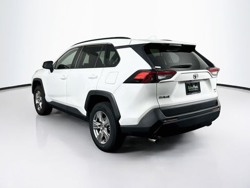 Used 2023 Toyota RAV4 XLE w/ Convenience Package AWD/4WD image 5