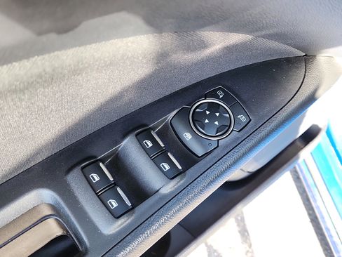 Used 2019 Ford Fusion SE image 8