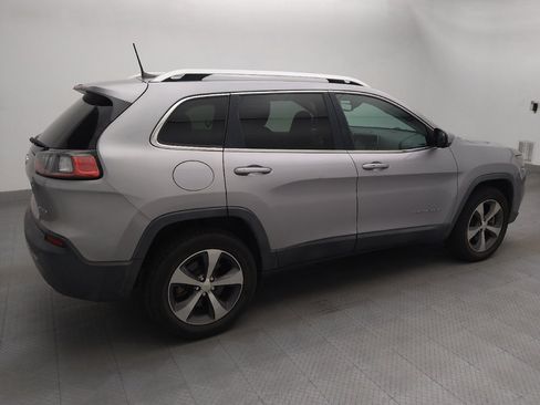 Used 2019 Jeep Cherokee Limited AWD/4WD image 10