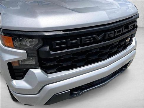 Used 2022 Chevrolet Silverado 1500 Custom RWD image 30