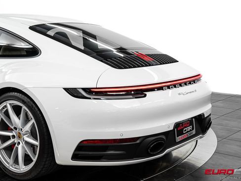 Used 2024 Porsche 911 Carrera S RWD image 16