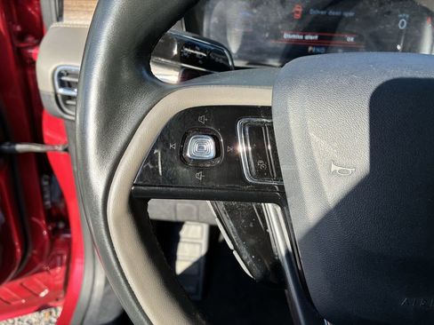 Used 2023 Lincoln Corsair Reserve w/ Equipment Group 201A image 22