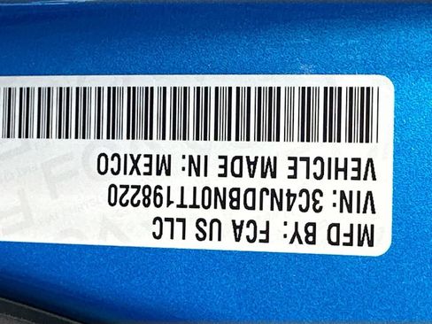 New 2026 Jeep Compass Latitude image 33