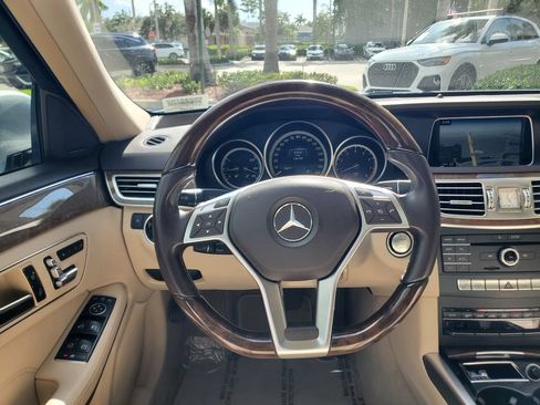 Used 2016 Mercedes-Benz E 350 Sedan image 23
