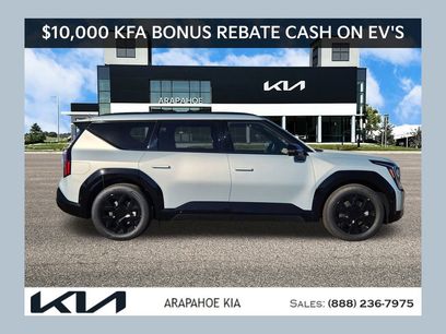 New 2026 Kia EV9 Land w/ Nightfall Edition Package
