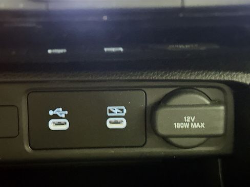 Used 2025 Honda Civic Sport image 25