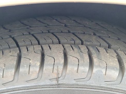 Used 2018 Subaru Impreza 2.0i image 12