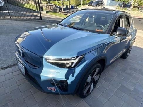 Used 2023 Volvo XC40 Recharge Ultimate w/ Protection Package Premier AWD/4WD image 1