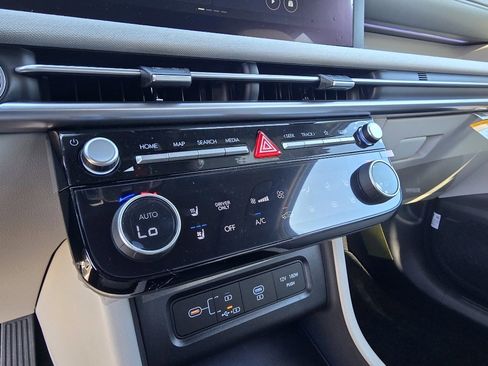 New 2026 Hyundai Tucson Limited image 22