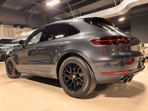 Used 2017 Porsche Macan GTS image 4