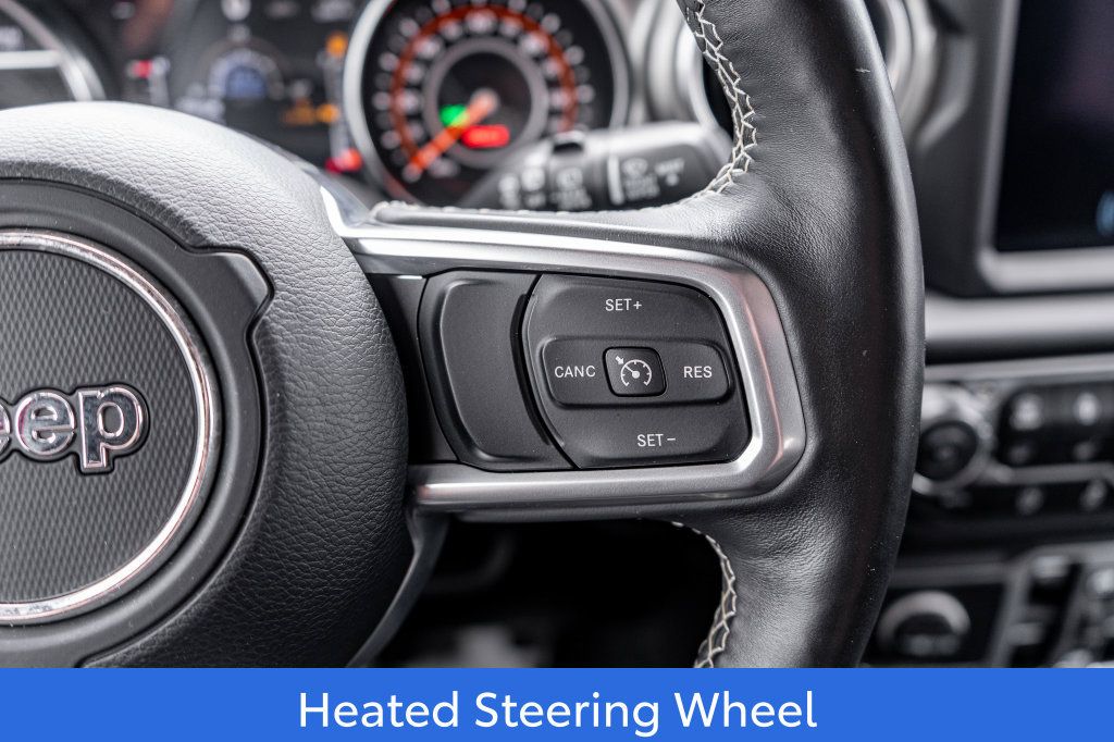 Used 2019 Jeep Wrangler Unlimited Sahara AWD/4WD image 23