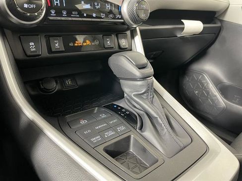 New 2025 Toyota RAV4 XLE image 19