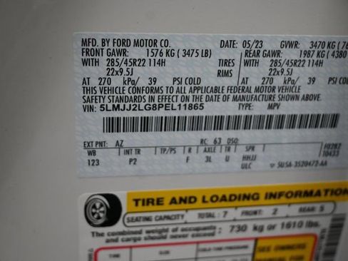 Certified 2023 Lincoln Navigator Reserve AWD/4WD image 38