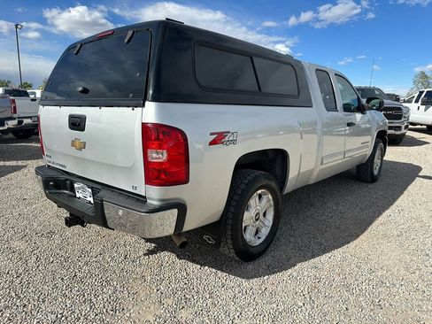 Used 2010 Chevrolet Silverado 1500 LT w/ Power Pack Plus AWD/4WD image 11
