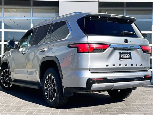 Used 2025 Toyota Sequoia SR5 image 12