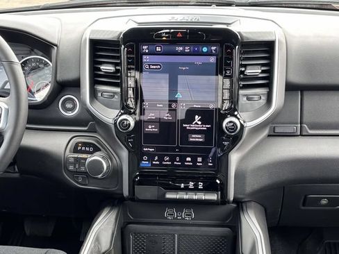 New 2026 RAM 1500 Big Horn AWD/4WD image 9