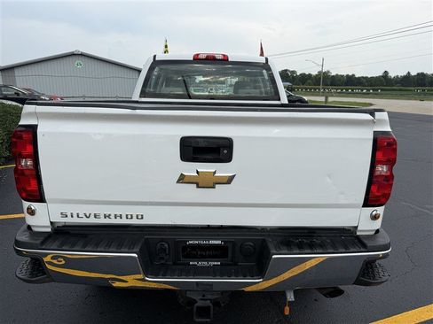 Used 2018 Chevrolet Silverado 2500 W/T w/ WT Fleet Convenience Package AWD/4WD image 4