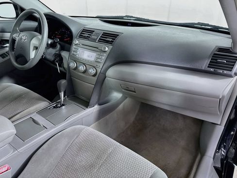 Used 2011 Toyota Camry LE w/ Fleet Convenience Pkg FWD image 31
