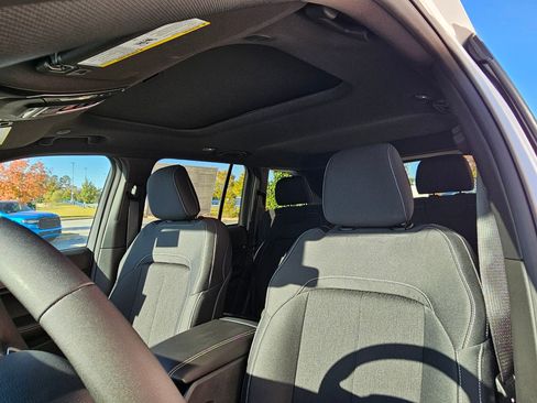 New 2025 Jeep Grand Cherokee 4WD image 20