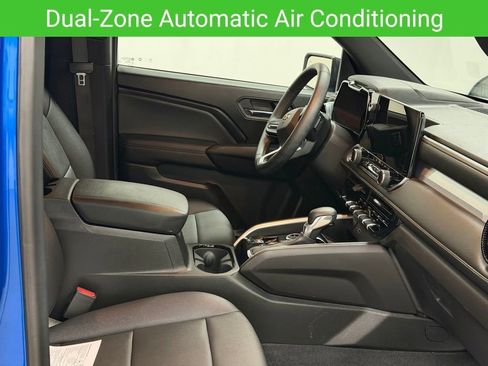 Certified 2024 Chevrolet Colorado LT w/ LT Convenience Package III AWD/4WD image 22