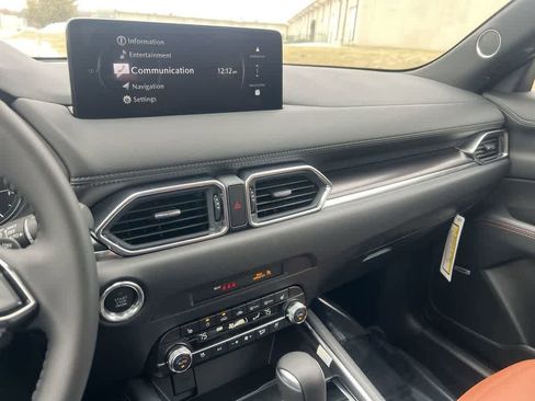 Certified 2025 MAZDA CX-5 Carbon Edition image 26