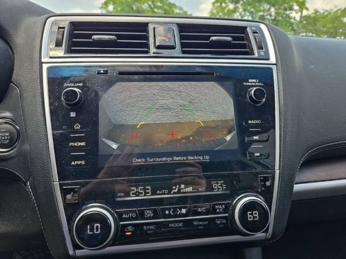 Used 2018 Subaru Outback 2.5i Limited w/ Popular Package #2 AWD/4WD image 19