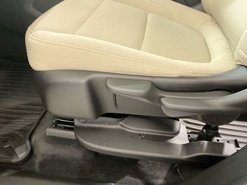 Certified 2023 Chevrolet Traverse LS FWD image 25