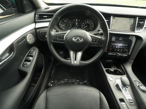 Used 2022 INFINITI QX50 Essential FWD image 13