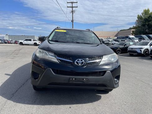 Used 2015 Toyota RAV4 LE AWD/4WD image 5