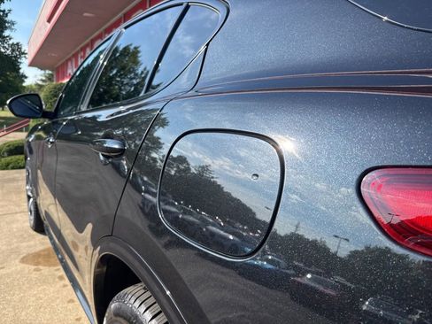 Used 2022 Alfa Romeo Stelvio Veloce image 15