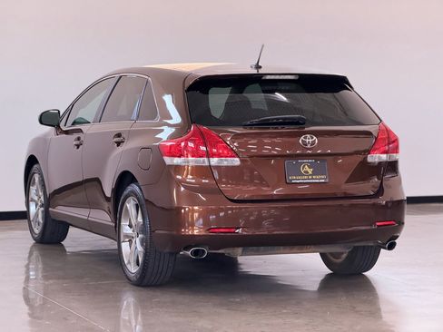 Used 2011 Toyota Venza image 5
