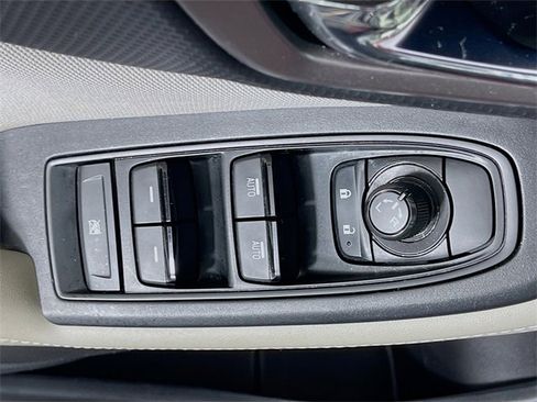 Used 2021 Subaru Forester Premium image 18