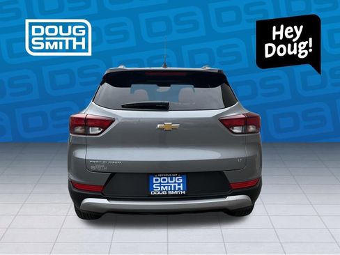 Used 2024 Chevrolet TrailBlazer LT image 3