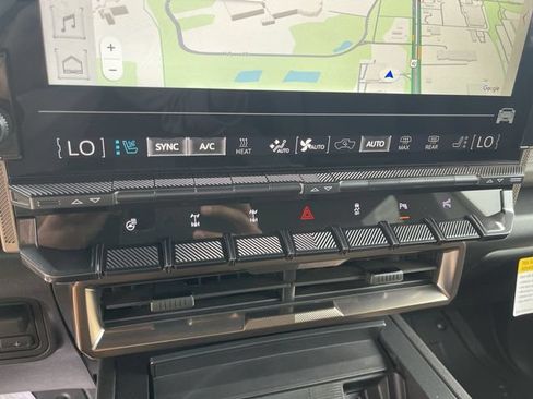 New 2025 GMC Hummer EV 3X w/ Extreme Off-Road Package AWD/4WD image 18
