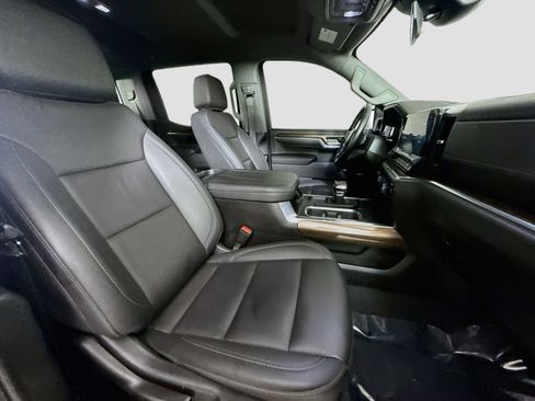 Used 2024 Chevrolet Silverado 1500 RST w/ Convenience Package II AWD/4WD image 29