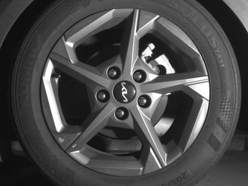 Used 2025 Kia K4 FWD image 14