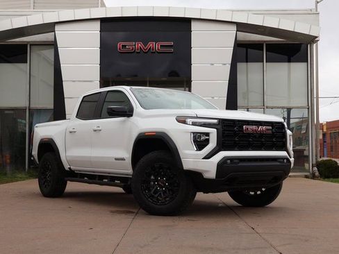 New 2026 GMC Canyon Elevation w/ Convenience Package image 1