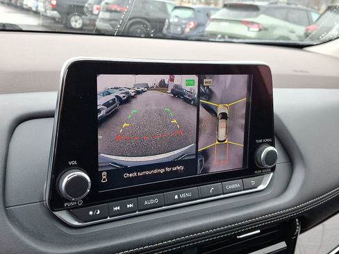 Certified 2023 Nissan Rogue SL image 16